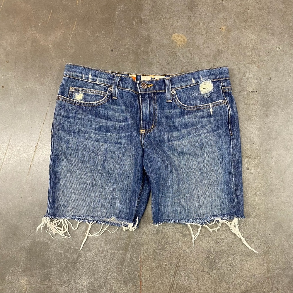 Juicy Couture Denim Shorts Distressed Raw Hem Blue Women’s Size‎ 29
